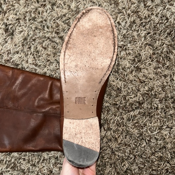 🙌Brown Frye Boots - Picture 5 of 5